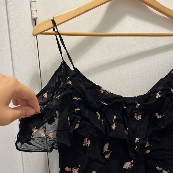 🍋3 for $40🍋 Zara boho chic off shoulder crop top - Picture 2 of 4